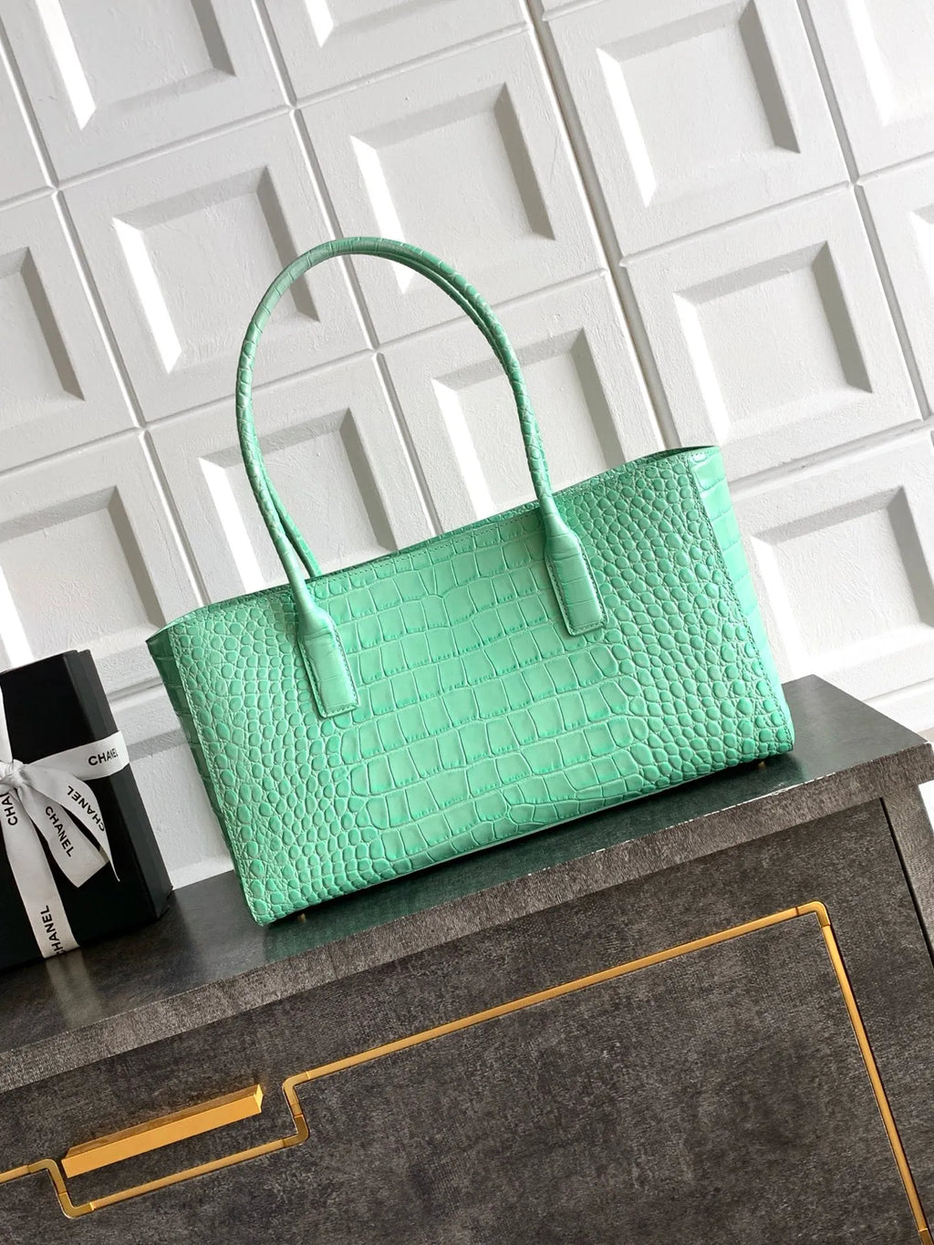 OHANEL 26S Crocodile Patterned Leather Handbag Green