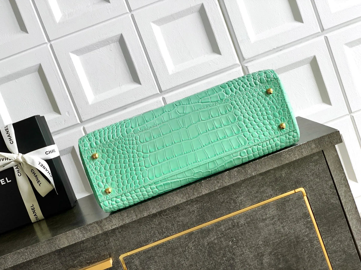 OHANEL 26S Crocodile Patterned Leather Handbag Green
