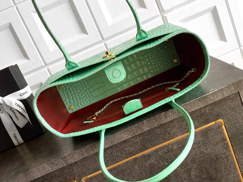 OHANEL 26S Crocodile Patterned Leather Handbag Green