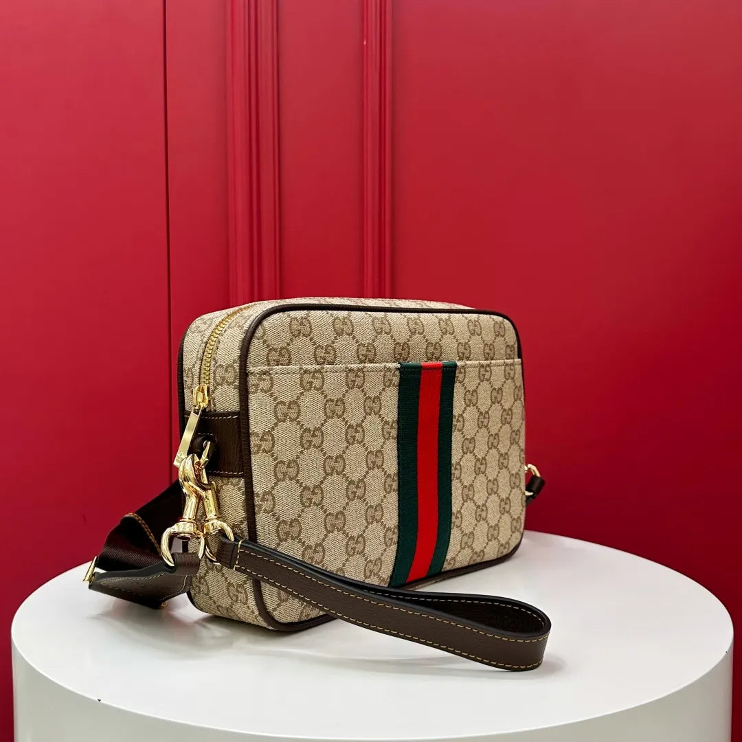 Ophidia 9.4 in Small Crossbody Bag A006ZN