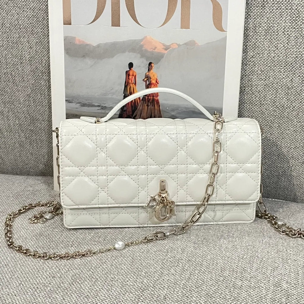 Pearl Chain WOC Lambskin Clutch Bag Off-White