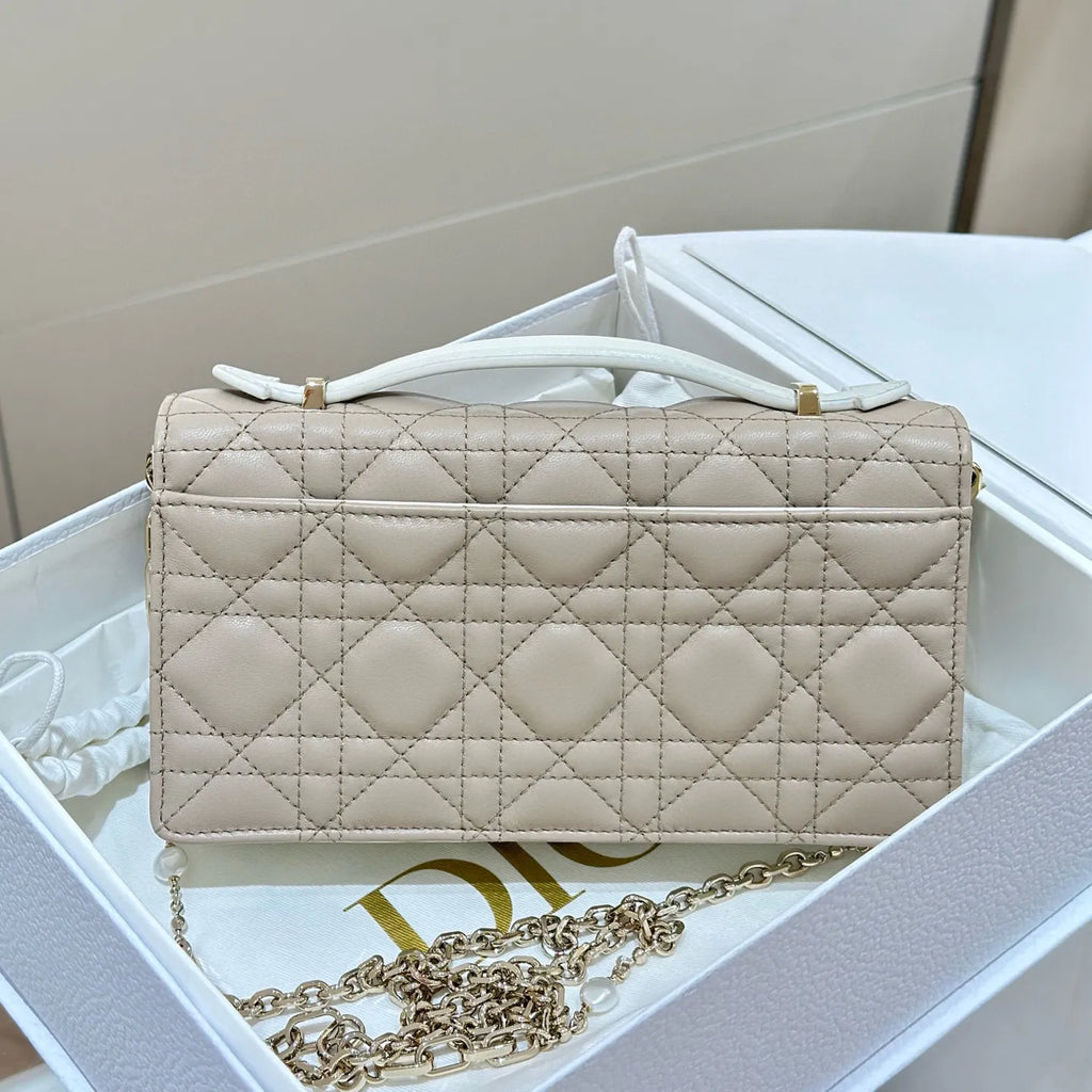 Pearl WOC Lambskin Clutch Shoulder Bag