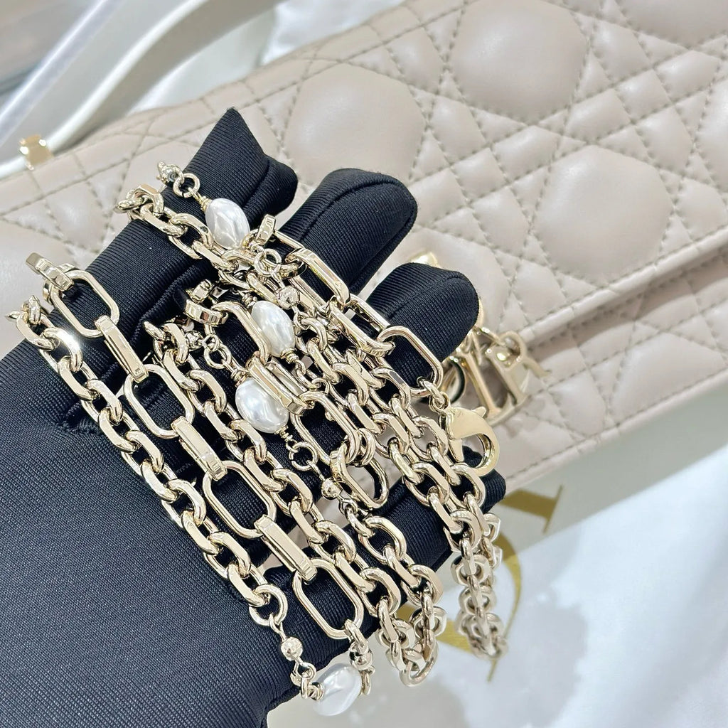 Pearl WOC Lambskin Clutch Shoulder Bag