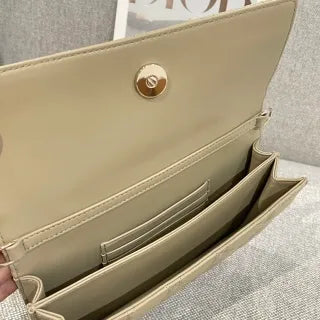 Pearl WOC Pearl Chain Crossbody Shoulder Bag
