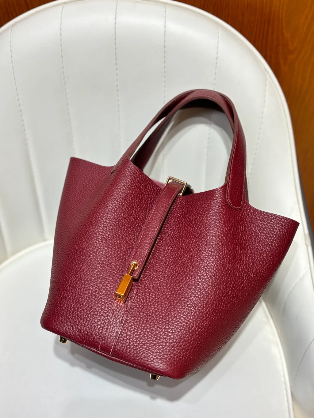 Picotin 18 TC Clemence Leather Bucket Bag Bordeaux Red