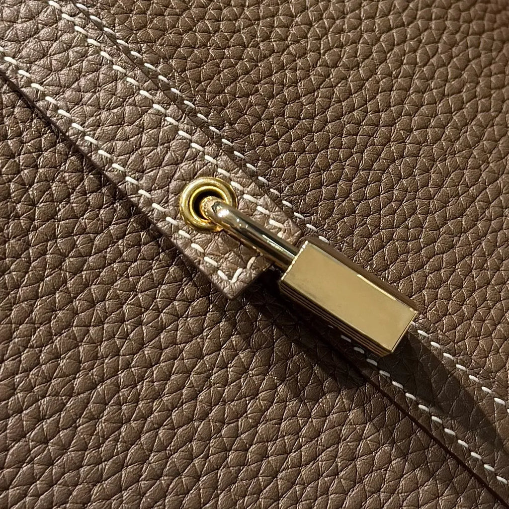 Picotin 18 TC Clemence Leather Bucket Bag Etoupe