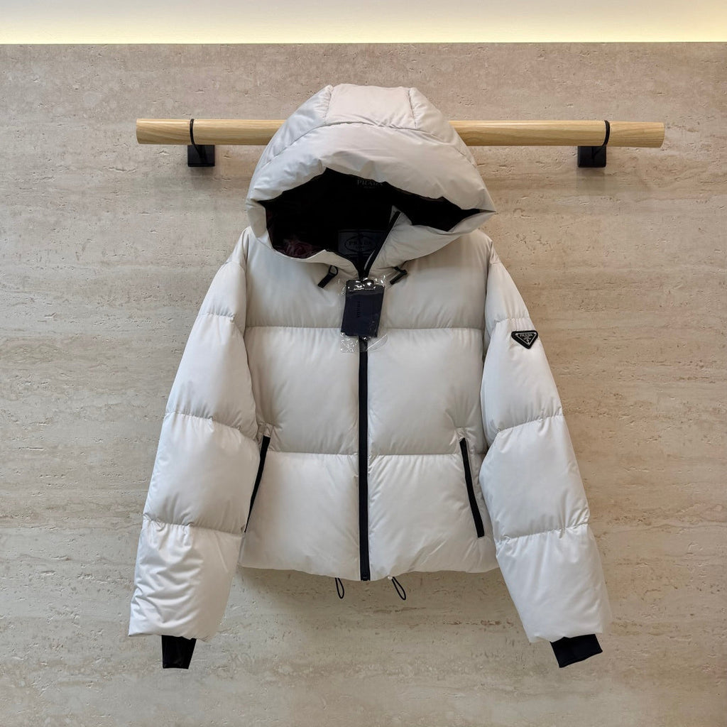 PR Women's White Goose Down Short Jacket