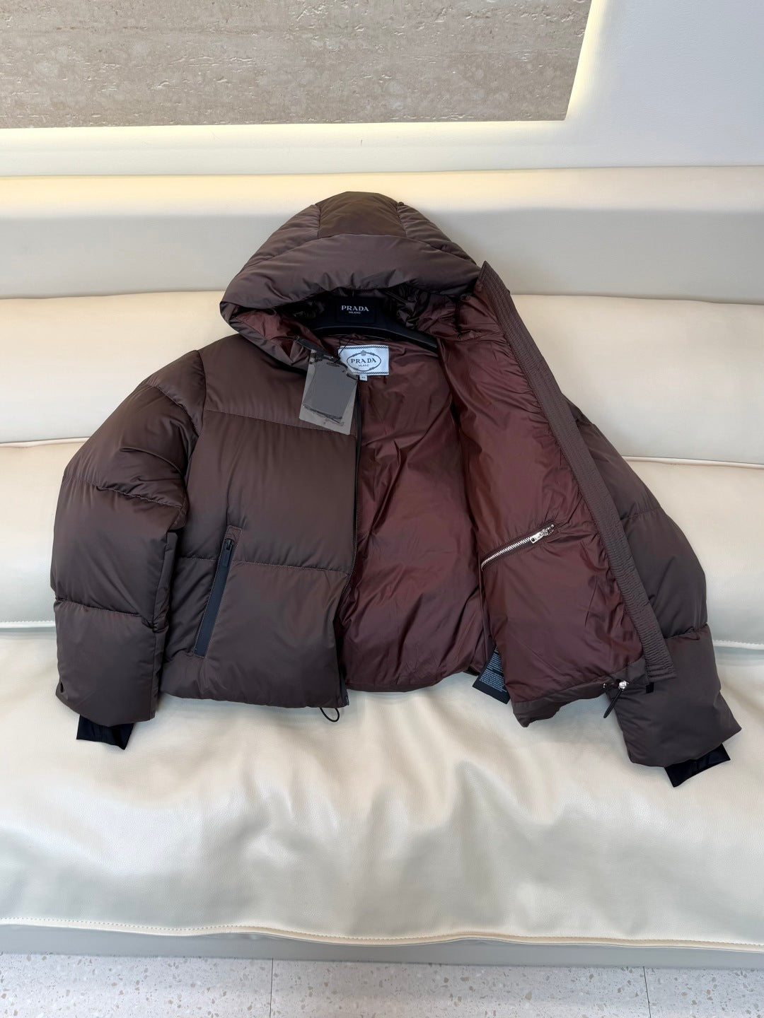 PR Women's White Goose Down Short Jacket