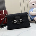 Primavera 10.8 in Tote Bag A006N6