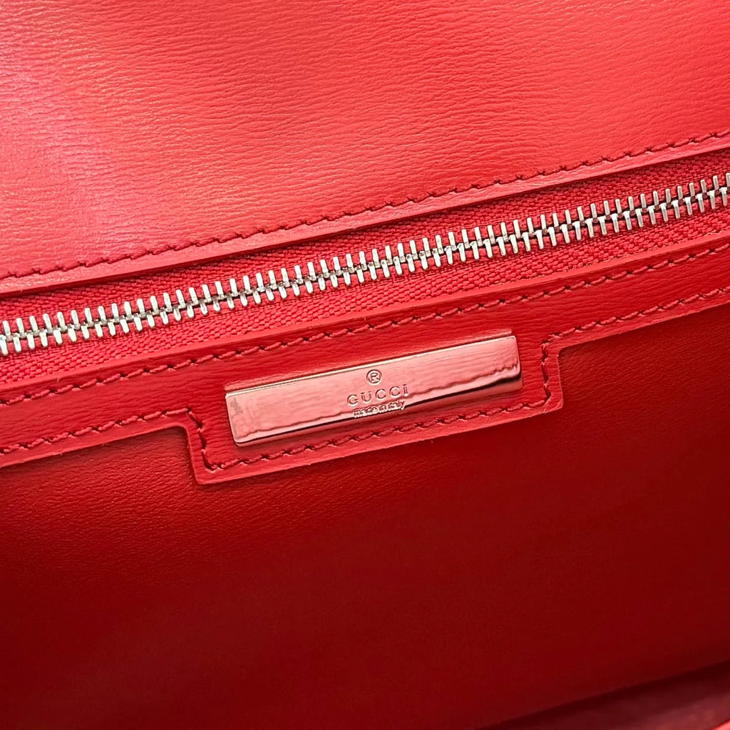 Primavera Glossy Leather 10.8 in Handbag 838179