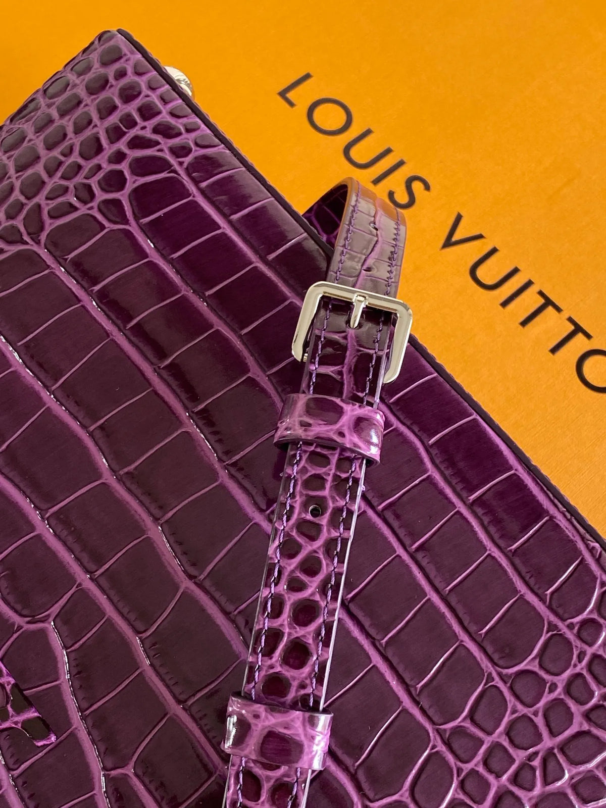 Purple 10.6 in Handbag M92173
