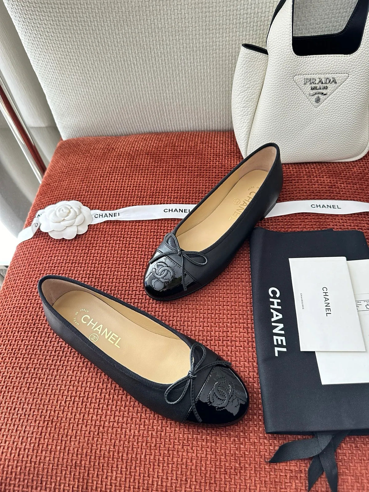 Retro Bow Ballet Flats 273796
