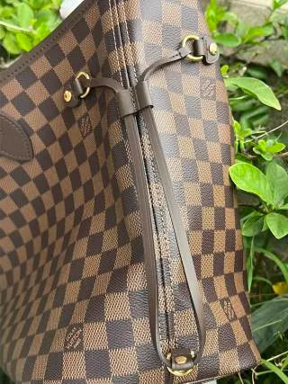 Classic Coated Fabric Shopping Handbag N41358