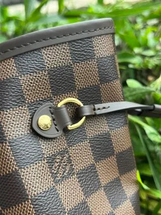 Classic Coated Fabric Shopping Handbag N41358
