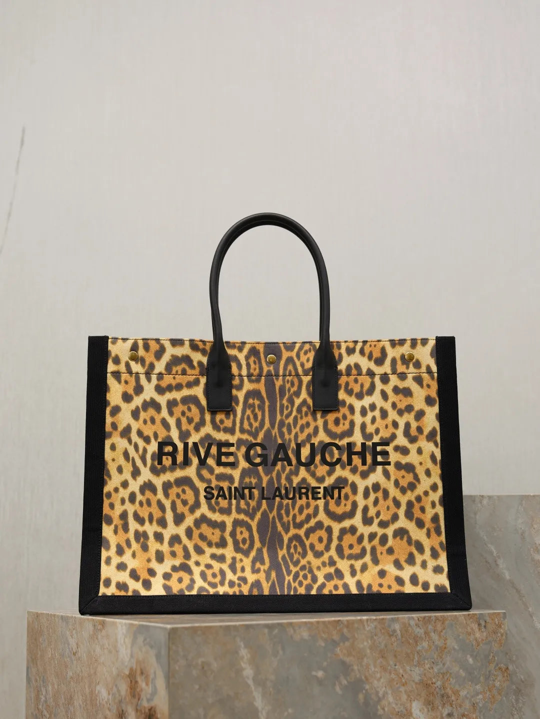 Rive Gauche Linen 18.9 in Tote Bag 509415