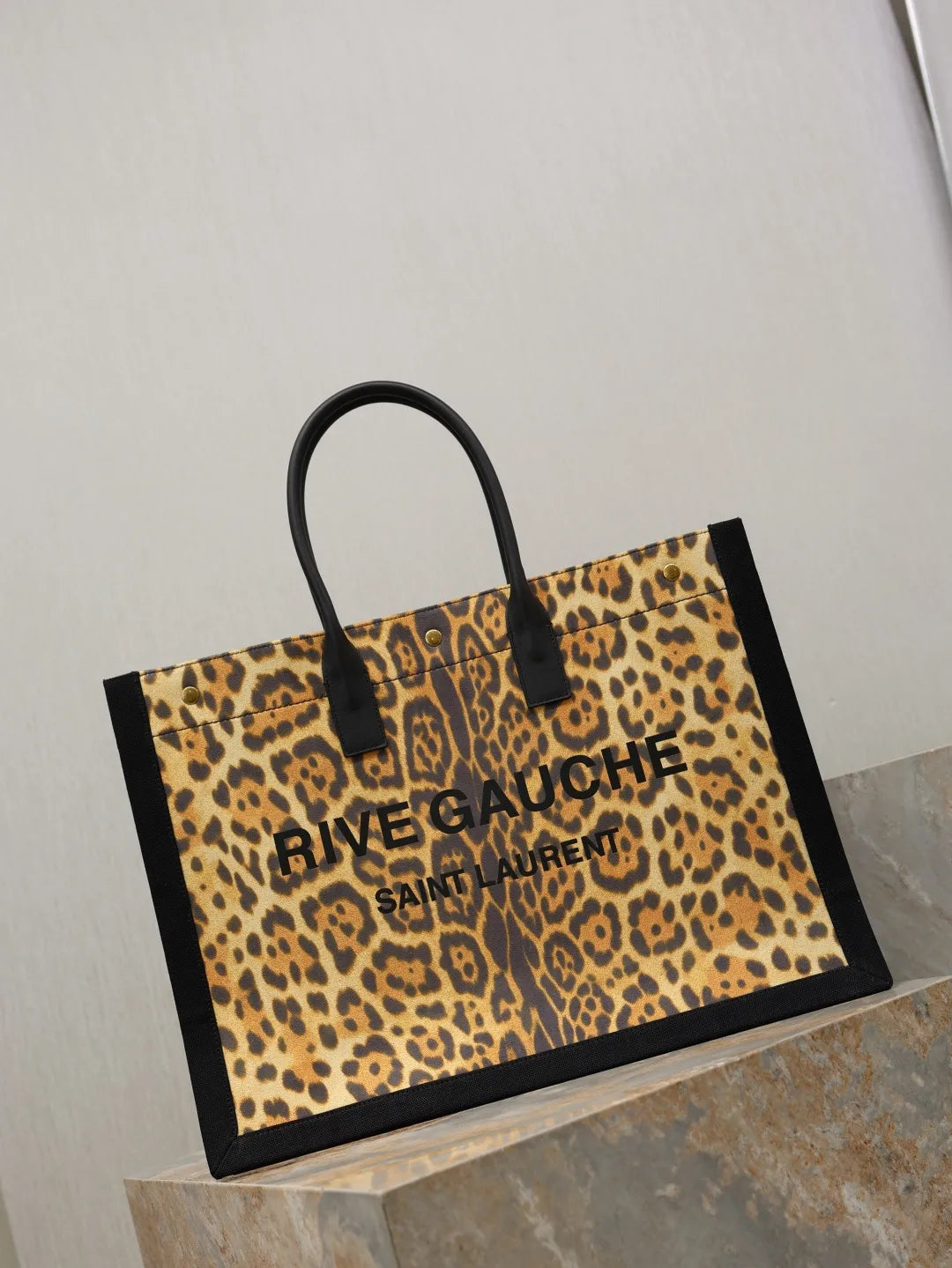 Rive Gauche Linen 18.9 in Tote Bag 509415