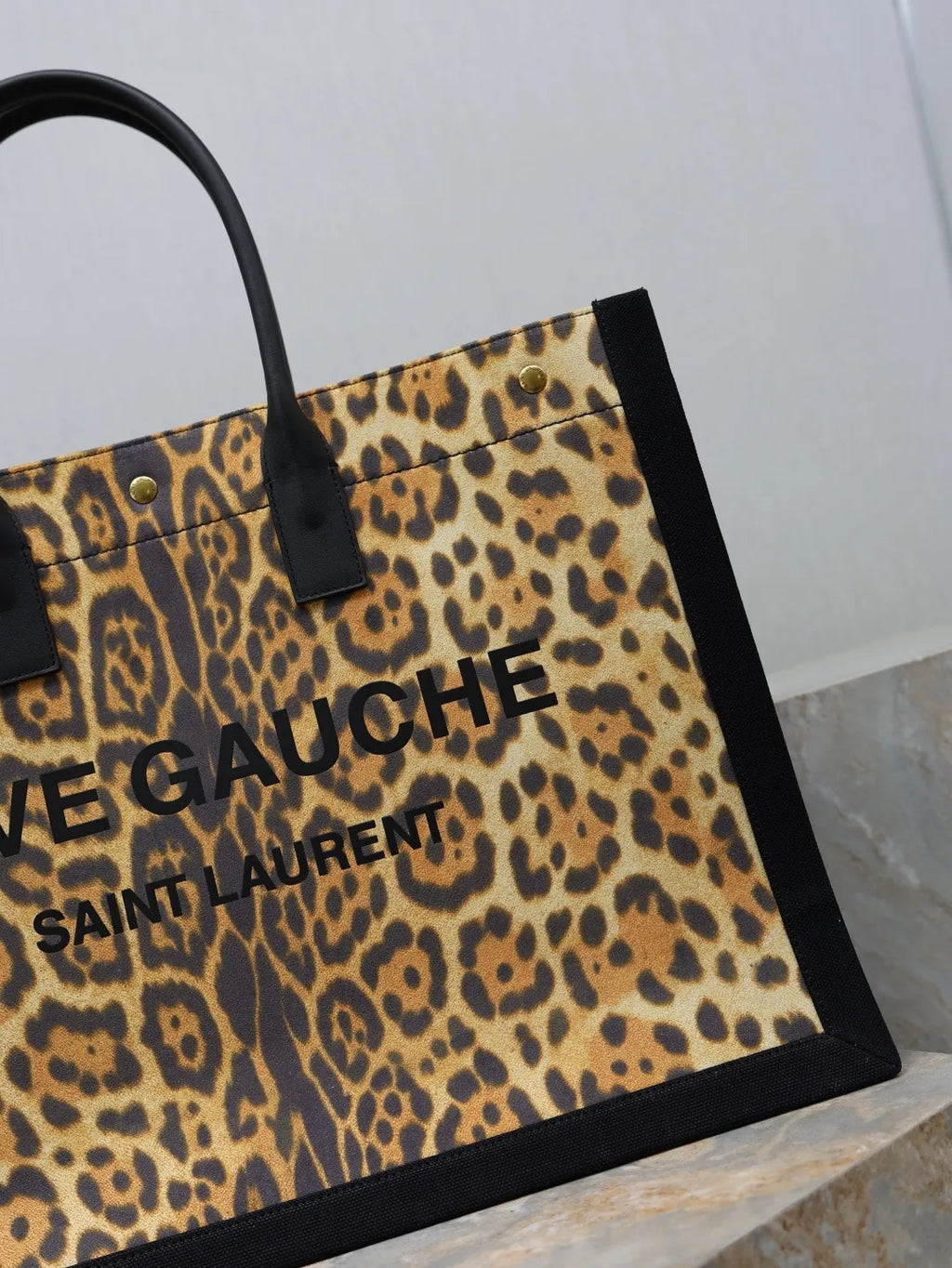 Rive Gauche Linen 18.9 in Tote Bag 509415