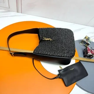 ROSE Raffia Straw 8.7 in Hobo Bag 823812/713938