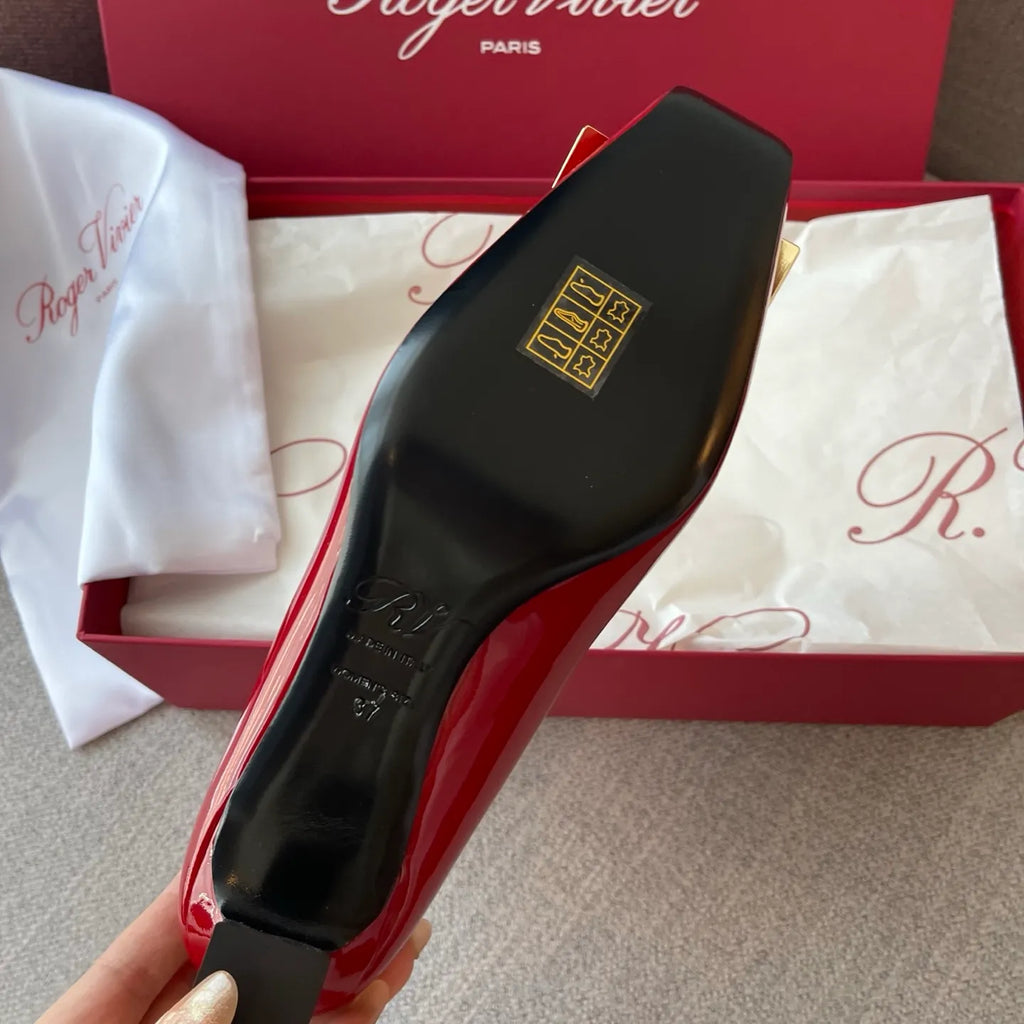 RV Women's Patent Leather Buckle Mid-Heel Pumps
