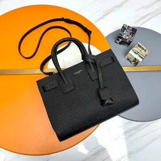 Sac De Jour Baby Grained Leather 10.2 in Tote Bag 392035.Zx