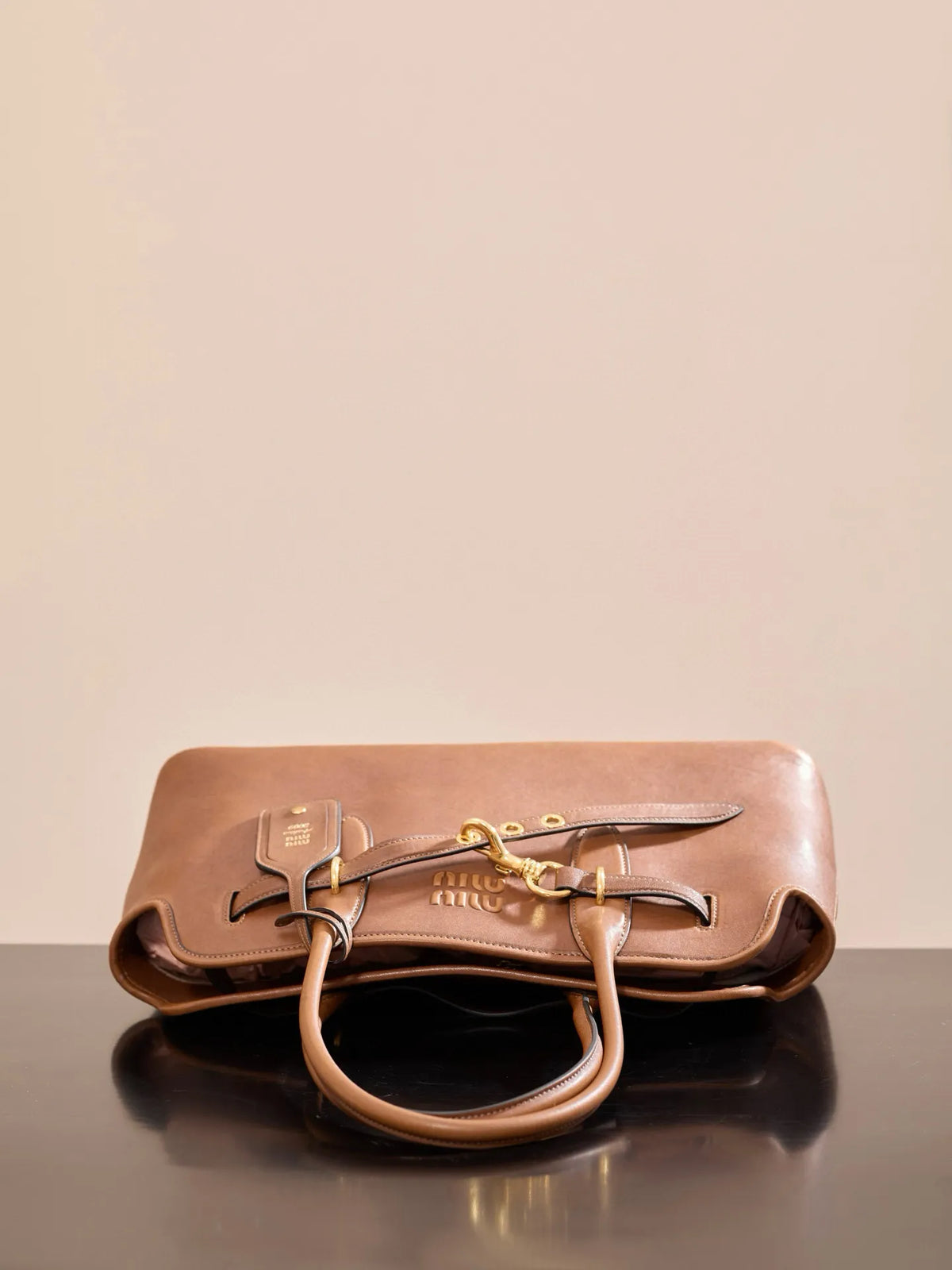 Sheepskin Leather 17.3 in Handbag 5BG310M1580