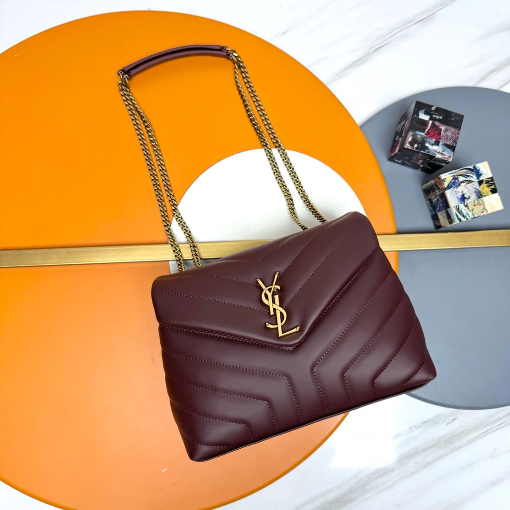 Small Leather 9.1 in Shoulder Bag 494699.ZX