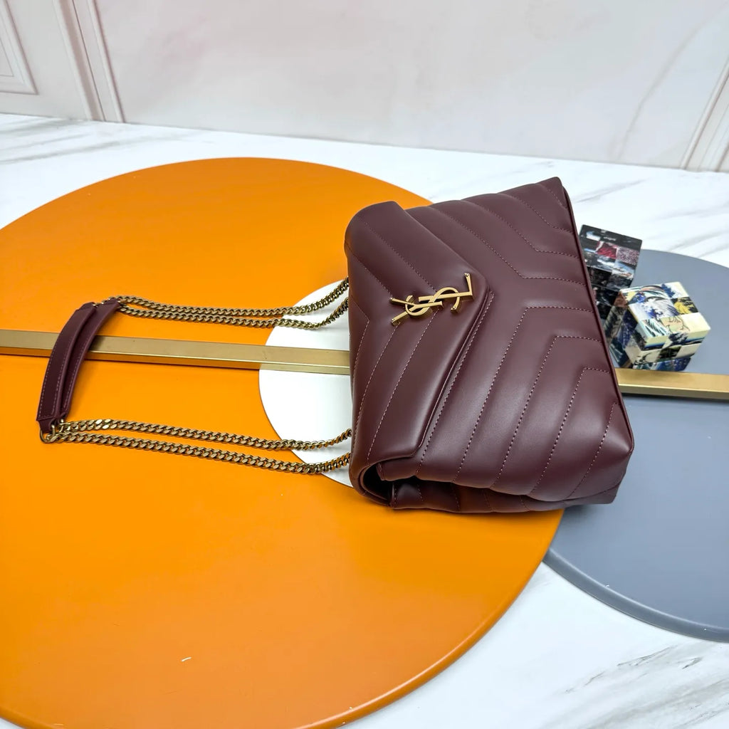 Small Leather 9.1 in Shoulder Bag 494699.ZX