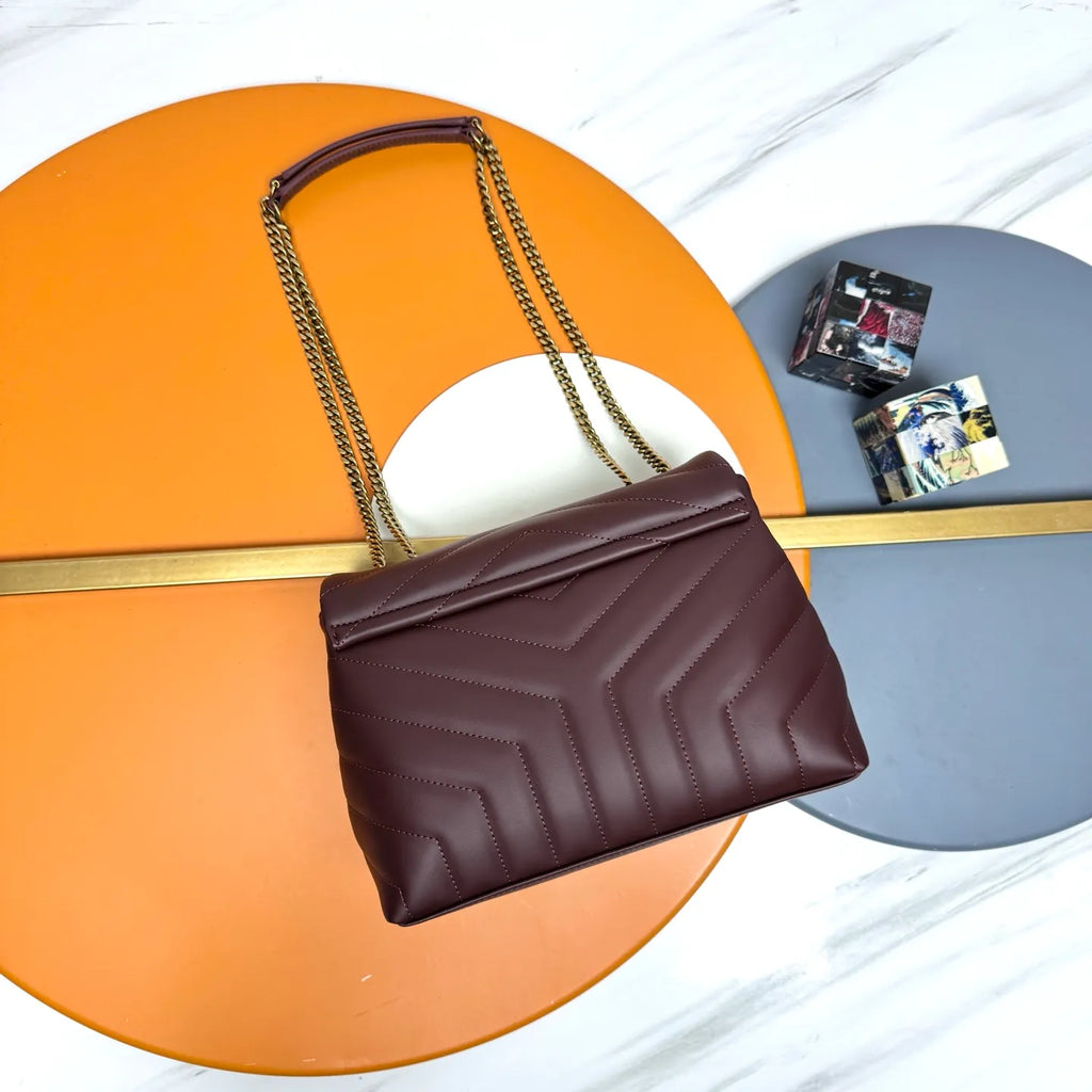 Small Leather 9.1 in Shoulder Bag 494699.ZX