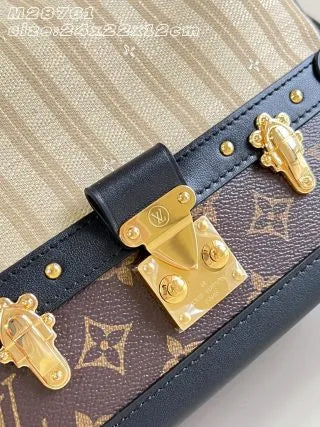 Speedy Bandouliére Monogram Canvas 8.7 in Handbag M28761
