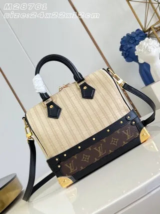 Speedy Bandouliére Monogram Canvas 8.7 in Handbag M28761