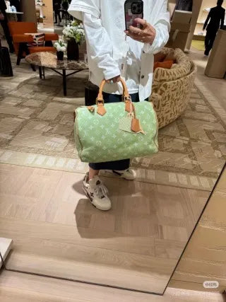 Speedy P9 Bandoulière 40 Lime Green Handbag M13921 135564