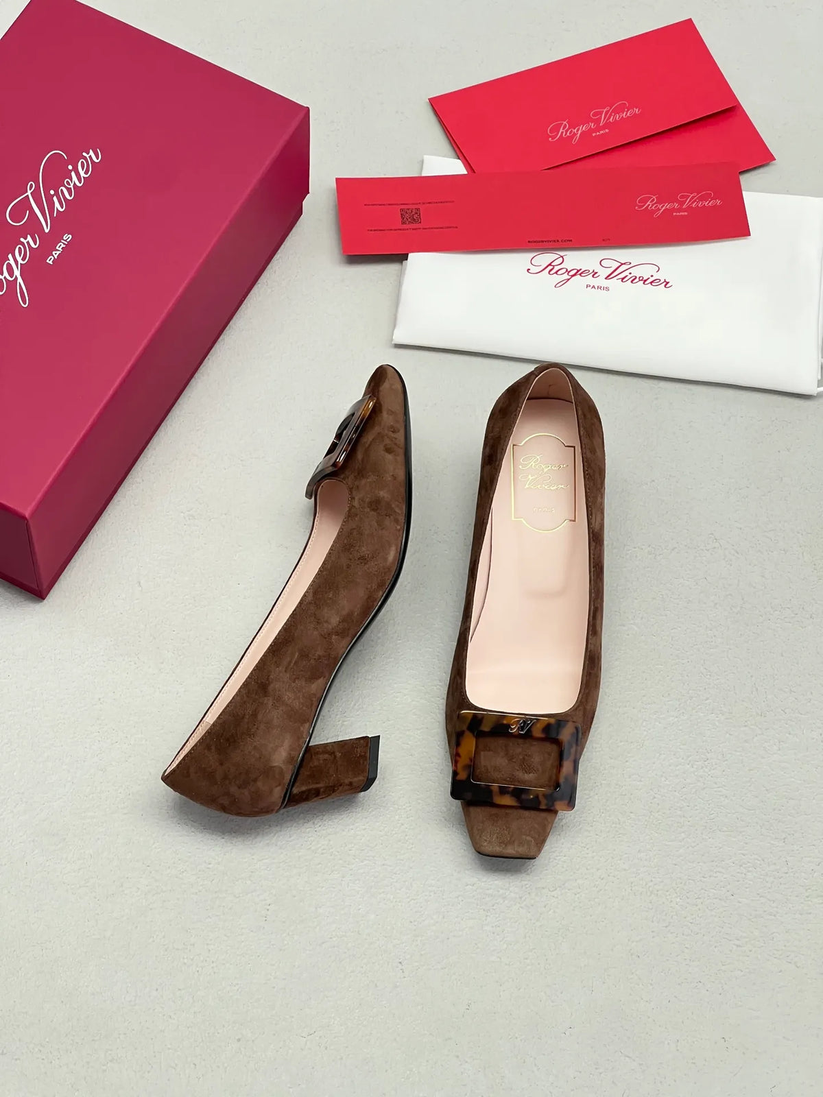 Suede Tortoiseshell Square Buckle Chunky Heels 252212