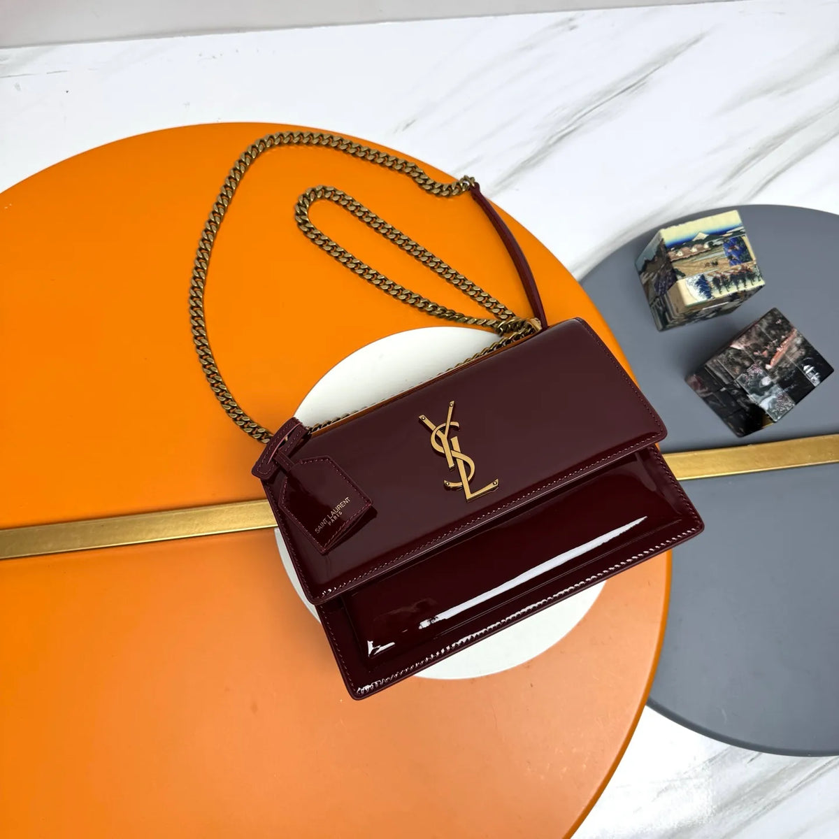 Sunset 8.7 in Glossy Patent Leather Bag 442906