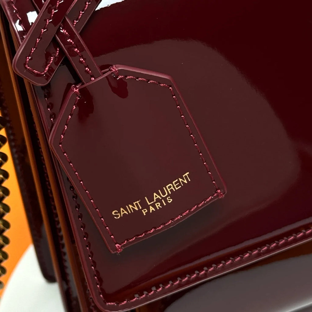 Sunset 8.7 in Glossy Patent Leather Bag 442906