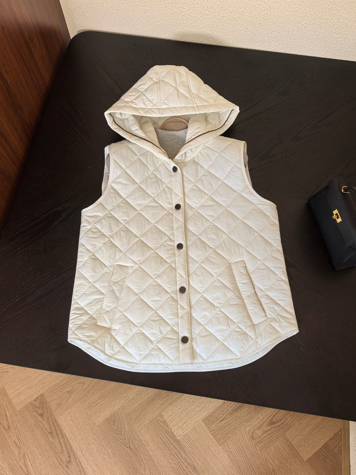 TL Women's Loose H-Line Curved Hem Vest Top