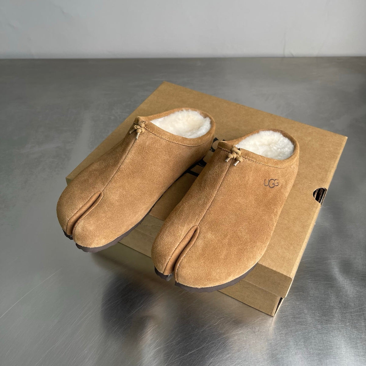 UGG Women's Split Toe Shearling Mule Slippers