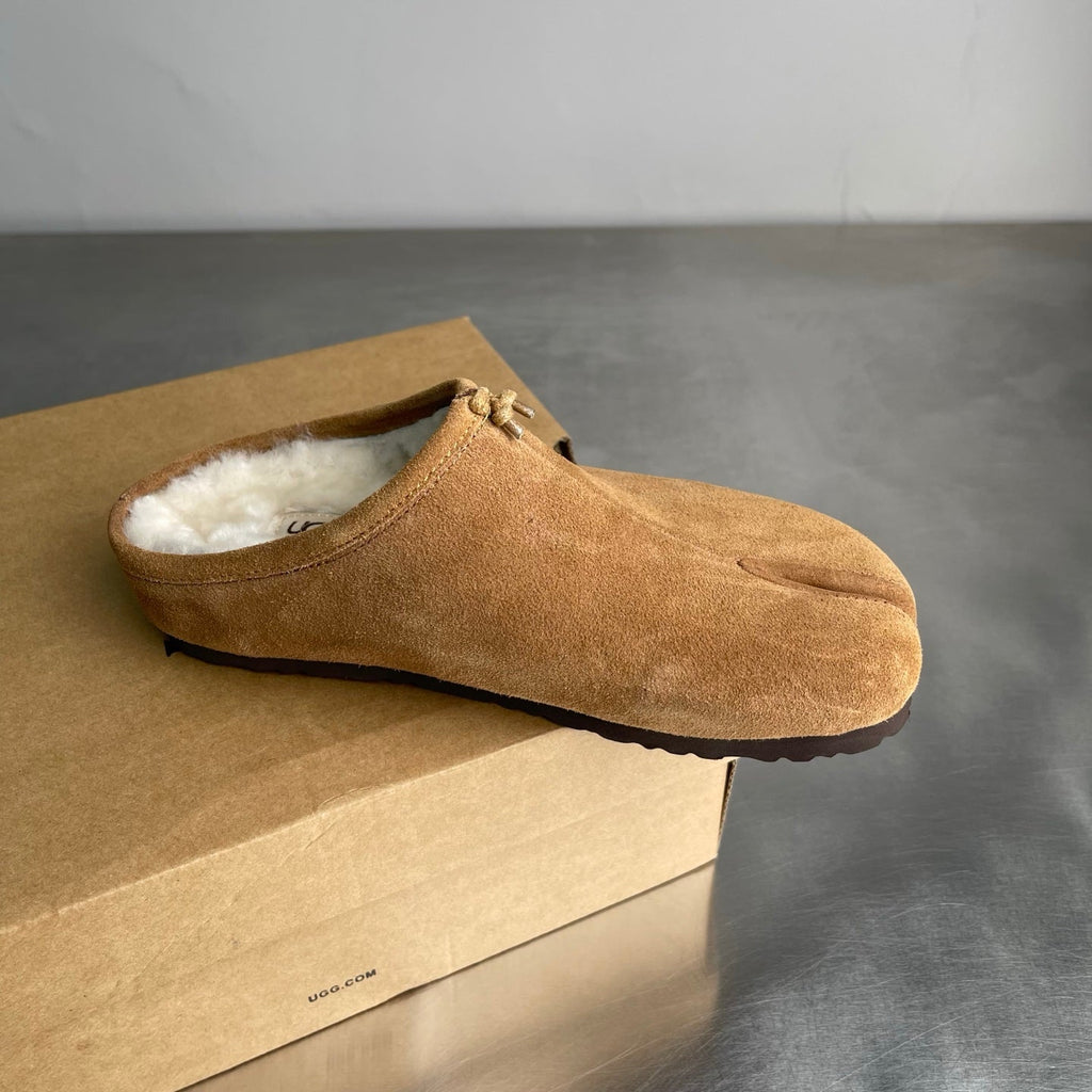 UGG Women's Split Toe Shearling Mule Slippers