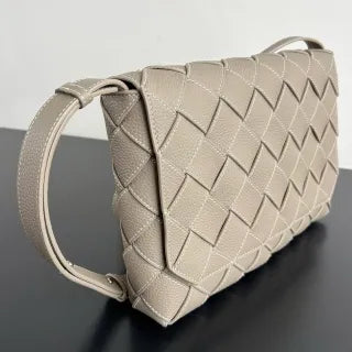 Unisex BV Diago Leather 12.6 in Crossbody Bag 815796