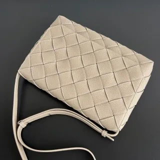 Unisex BV Diago Leather 12.6 in Crossbody Bag 815796