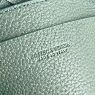 Unisex BV Diago Leather 7.5 in Waist Bag 805773