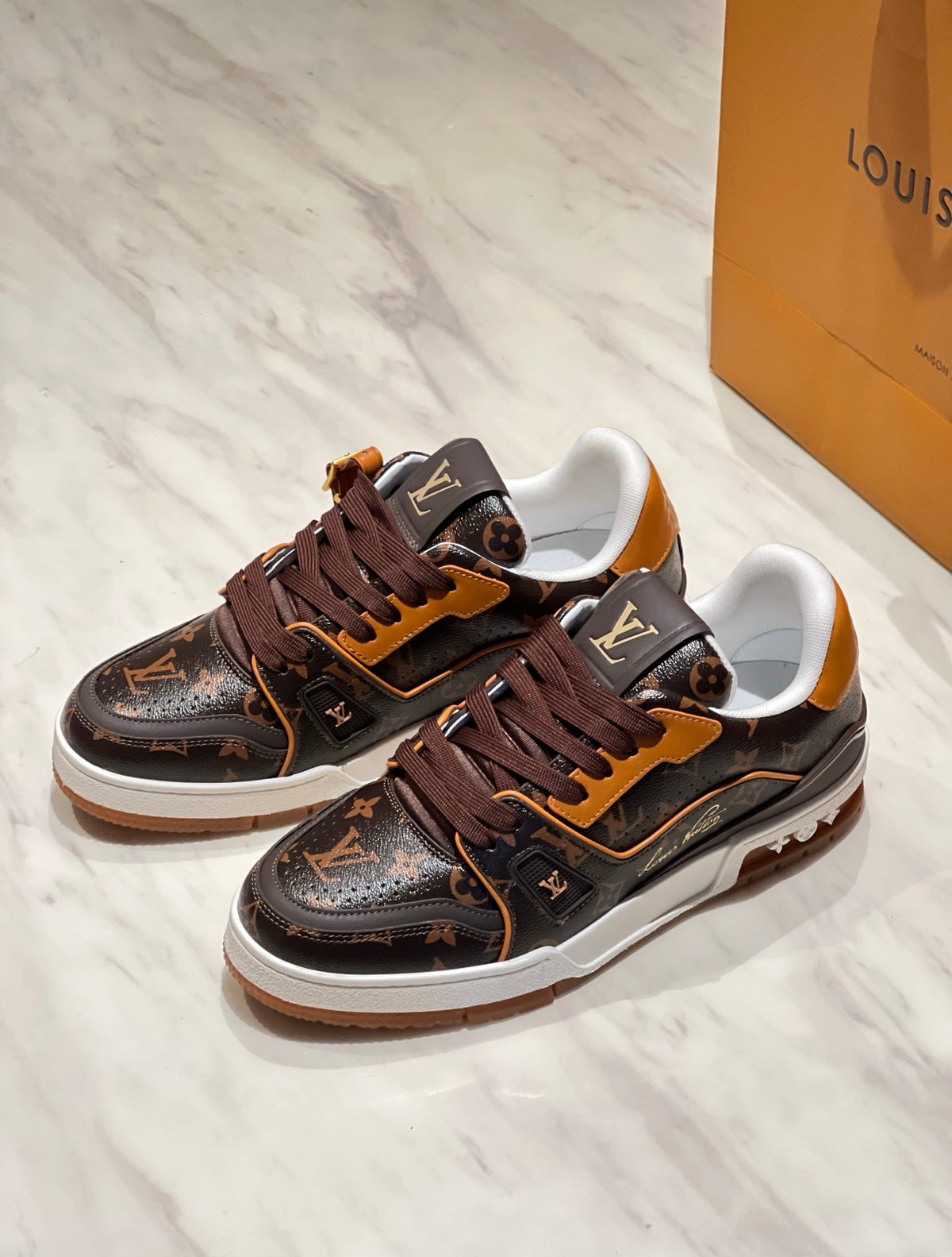 Unisex LV Trainer #54 Suede Leather Sneakers