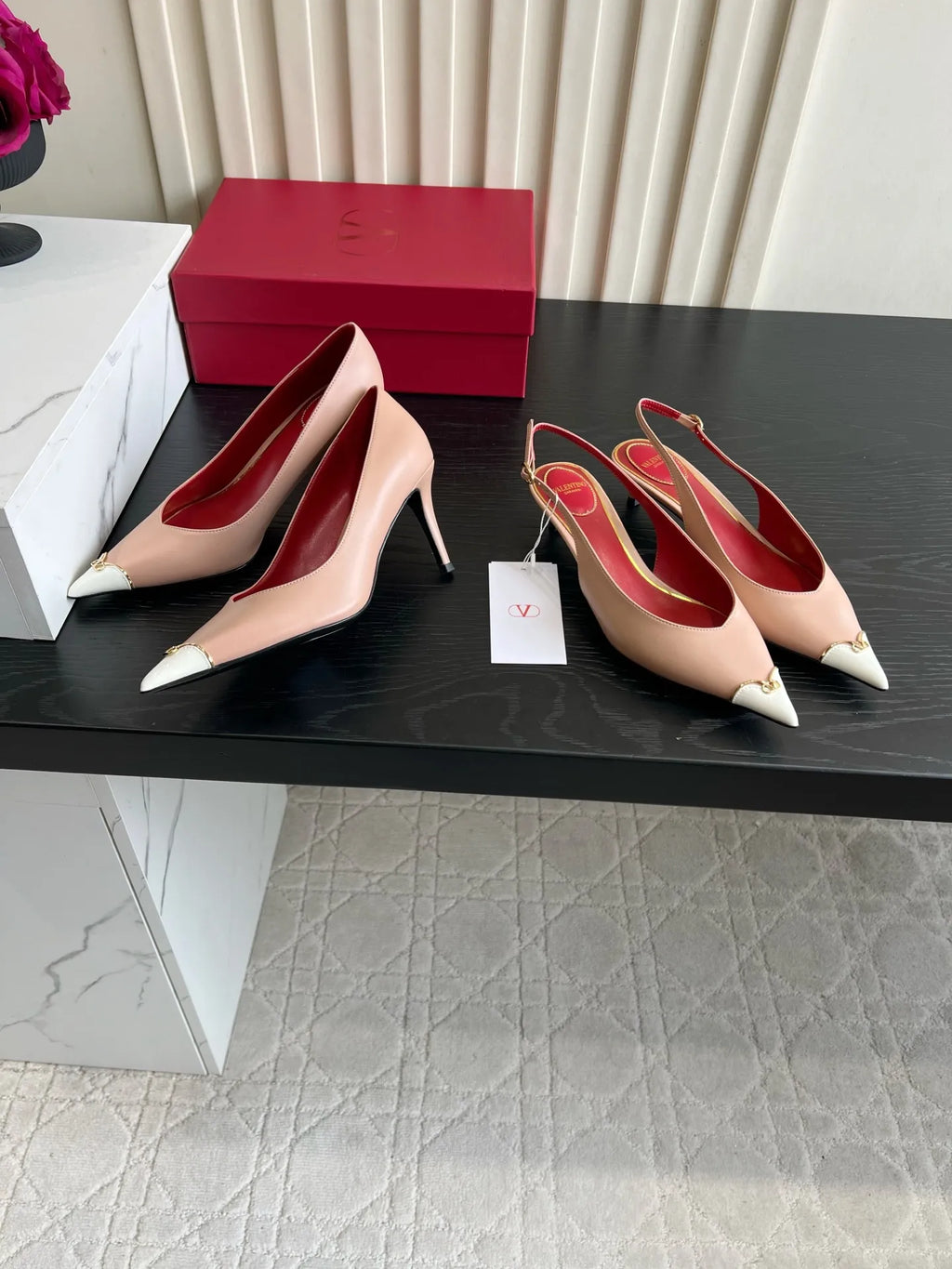 VAL Women's Valentin Pointed Toe Pumps