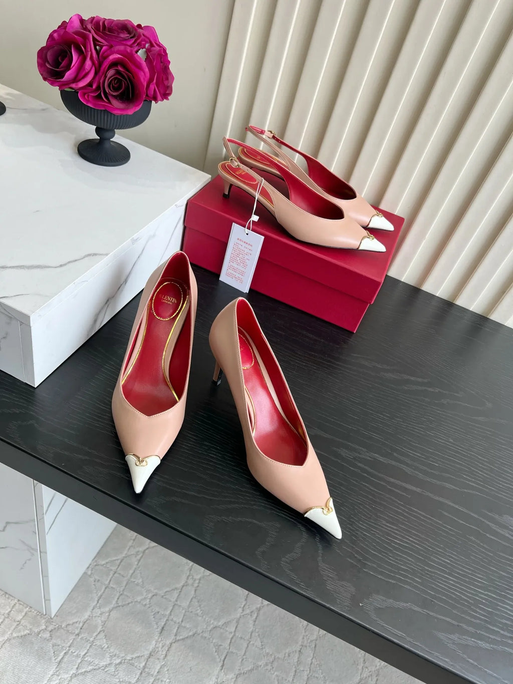 VAL Women's Valentin Pointed Toe Pumps