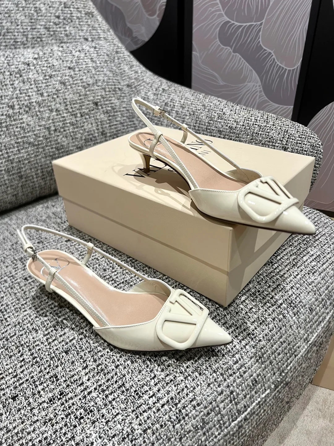 Valentino Women's Patent Leather V-Logo Lace-Up Heels 1.6in