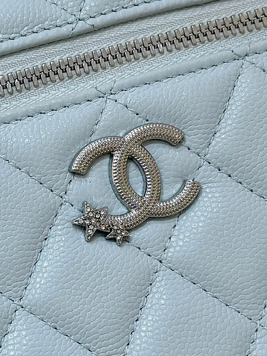 Vanity with Chain AP4854