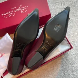 Viv In The City 1.0 in Heels 243990
