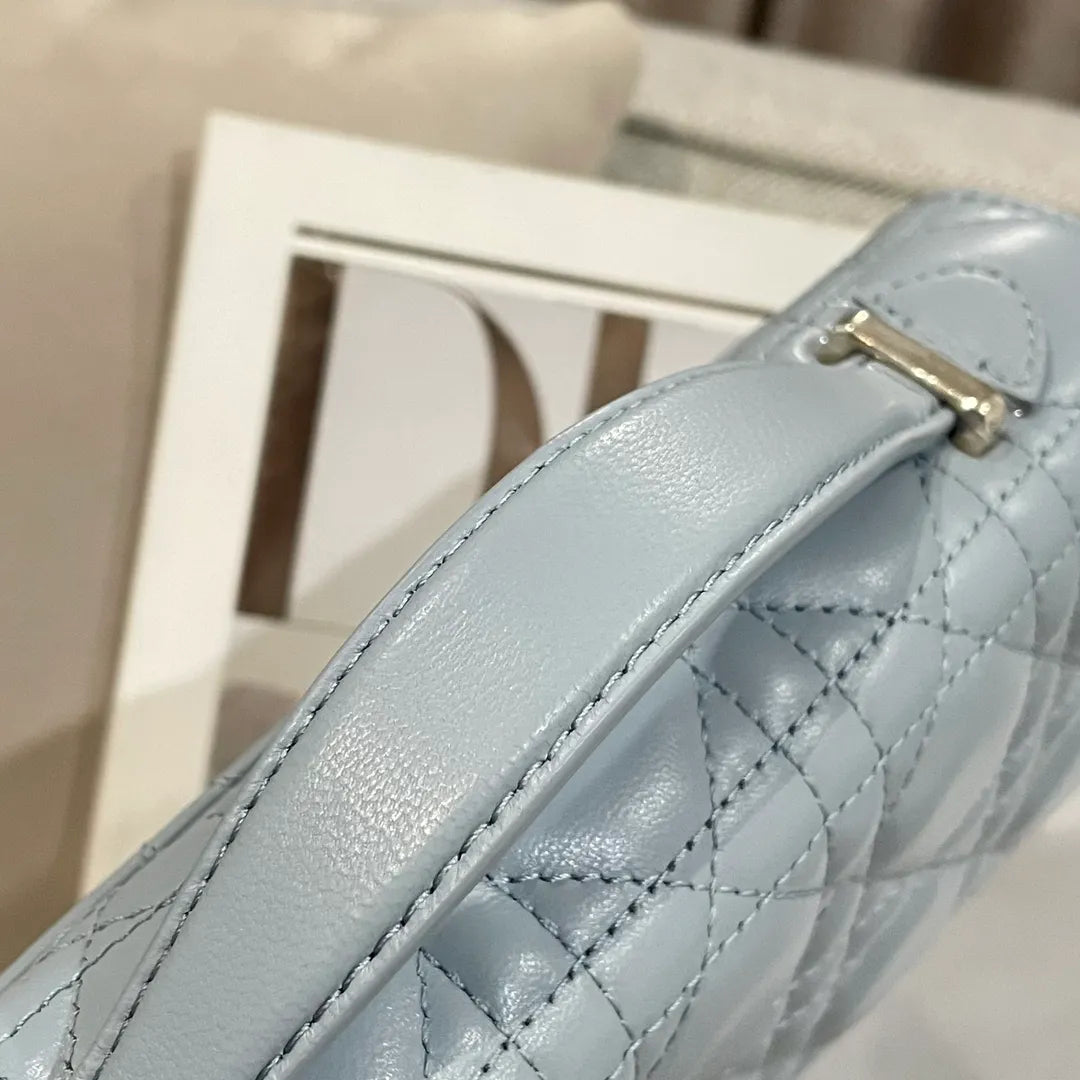 WOC Pearl Chain Shoulder Bag Cloud Blue 135441