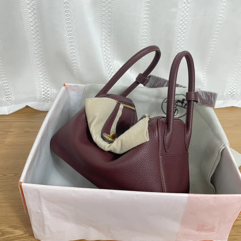 Women's 10.2 in Leather Handbag