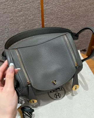 Women's 10.2 in Leather Handbag