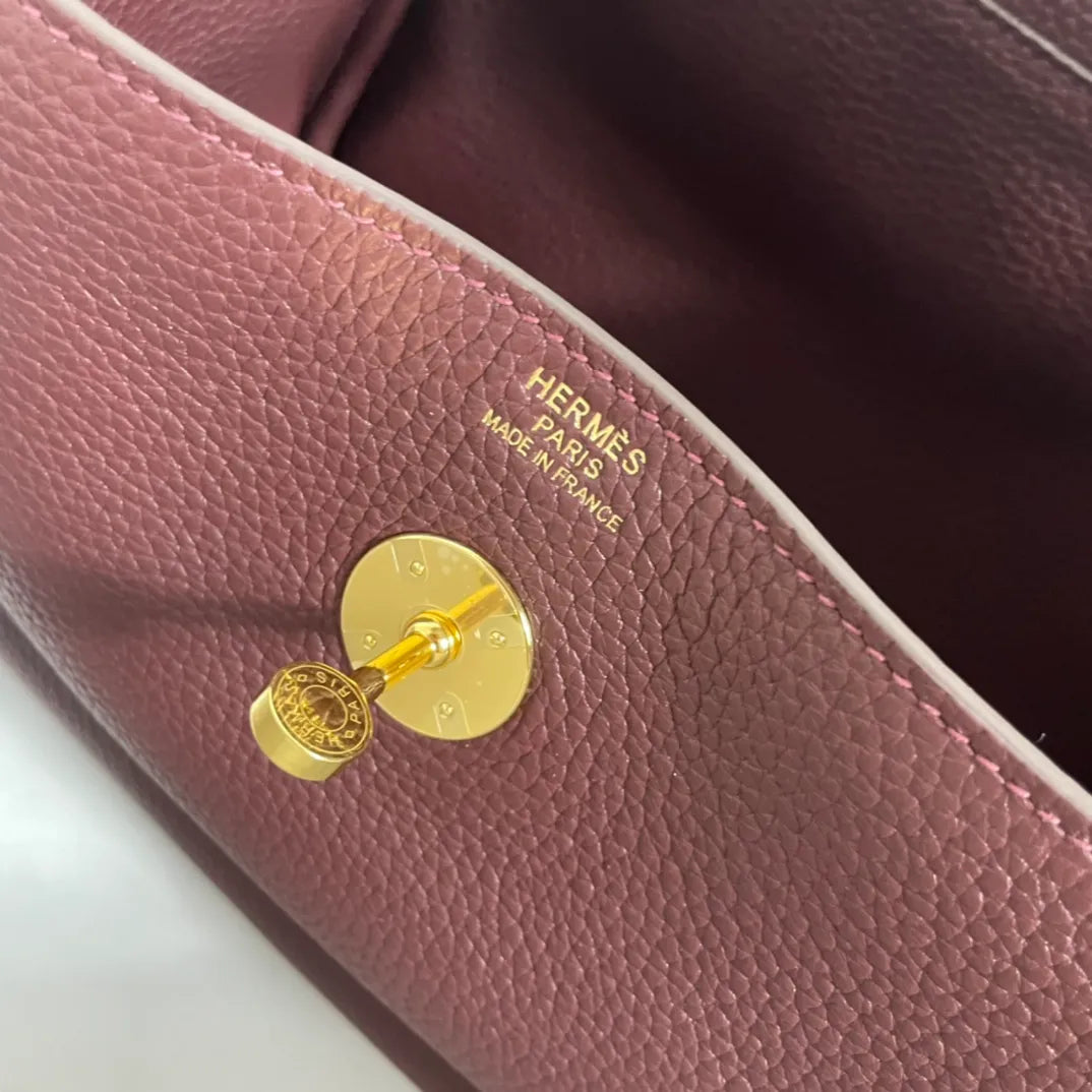 Women's 10.2 in Leather Handbag
